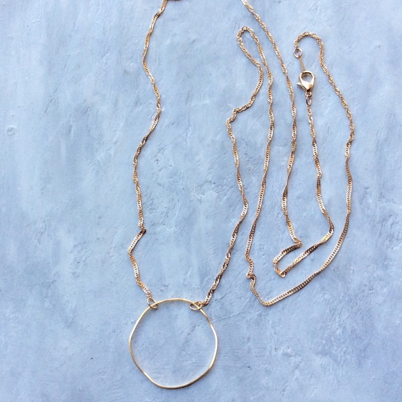 New Gold plated necklace circle pendant Valentines Day best gift - Picture 2 of 8